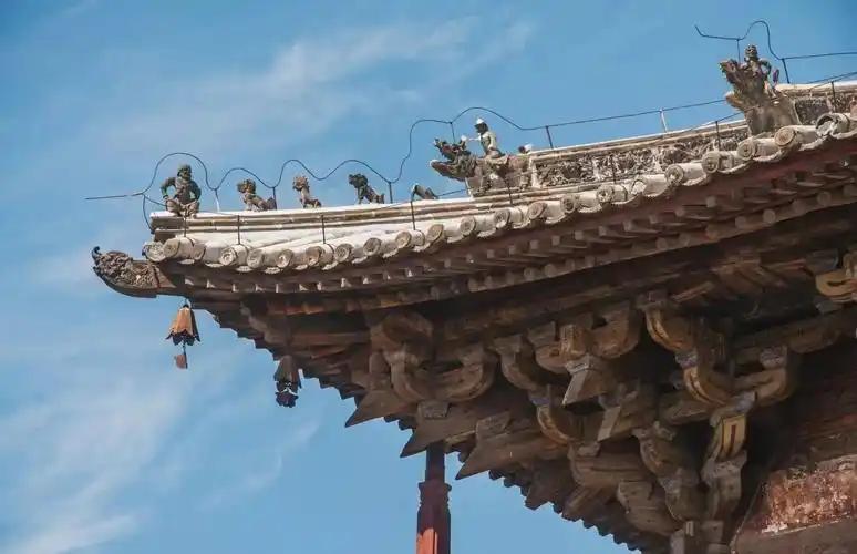 提起唐代建筑，人们最先想到的便是“大气磅礴”四个字，这种气度并非来自夸张的装饰，