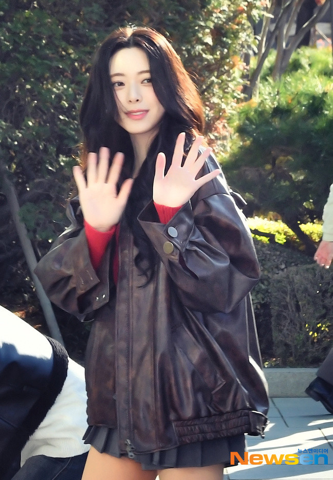 人类呐最美不过申有娜…..🪭