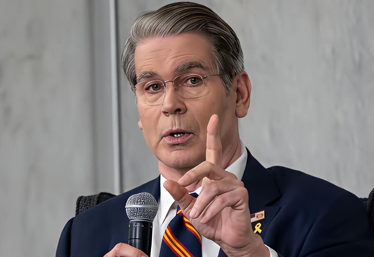 美国财长又出来“指点江山”了！ 这回口气大得很，直接指着咱们鼻子说：你们赚太