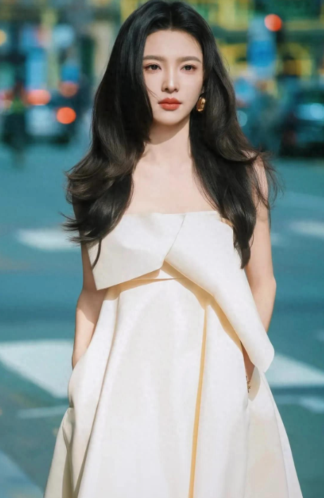 章若楠在魅力这一块就没输过