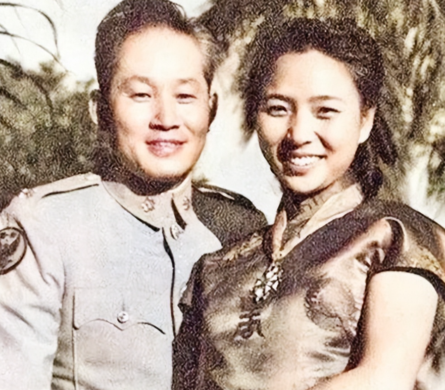 1949年10月底，孙立人和蒋介石发生争吵，顶撞说：“如果再失败了，你只能往太平