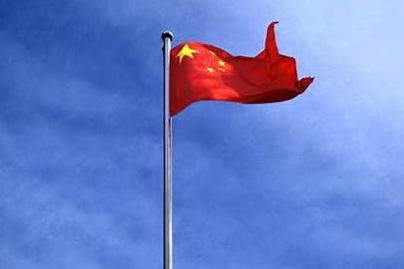 你见过印度跟美国要芯片制造技术吗？你见过土耳其跟德国要发动机全套产线吗？你见过南