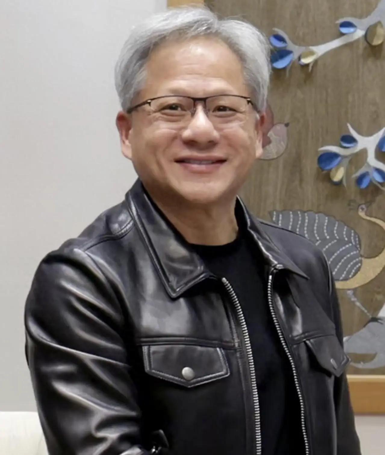 黄仁勋回国后公开叹息，称中国市场已无挽救可能黄仁勋前脚在中国笑眯眯，后脚回旧金
