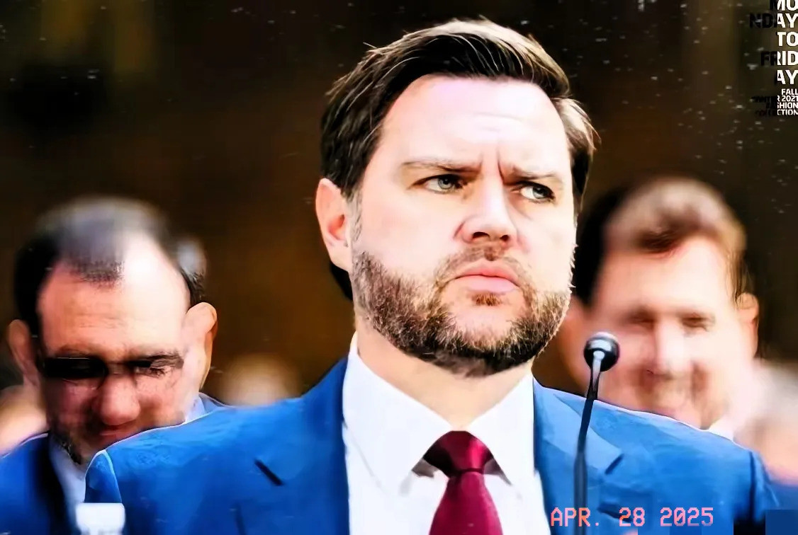英国副首相怒怼美国副总统这英国副首相真是火大了，直接对着美国副总统开