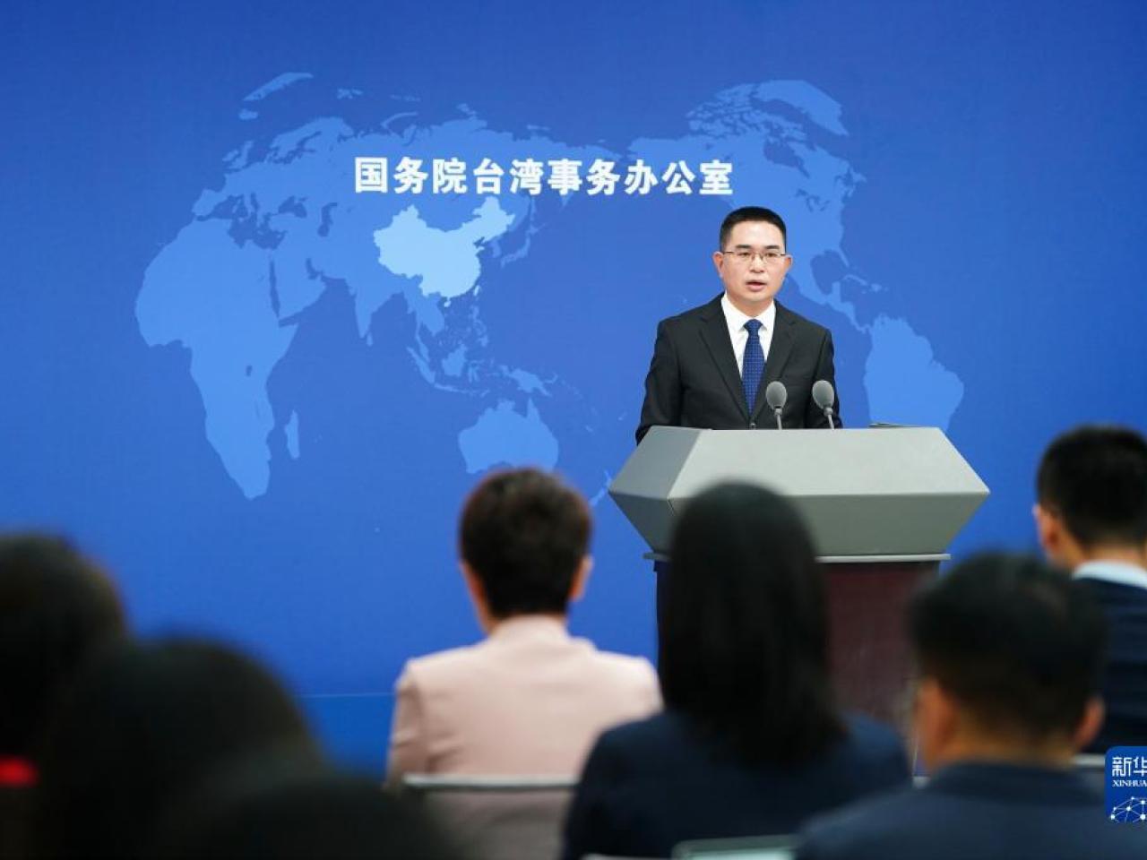 中国大陆悬赏18名台湾网军，刺痛岛内敏感神经，回应很快来了。10月11日，中