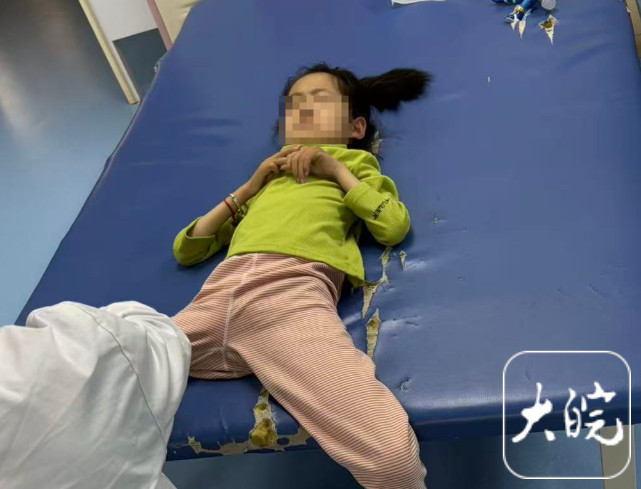 【#9岁女孩身高近一米四体重仅33斤#】#母亲卖房陪护SMAⅠ型女儿9年#“只