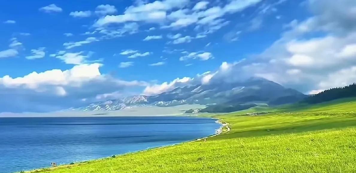 不依不饶就是画地为牢。别人骂你一句，你记了一天，别人就骂你了一天；你记了一个月