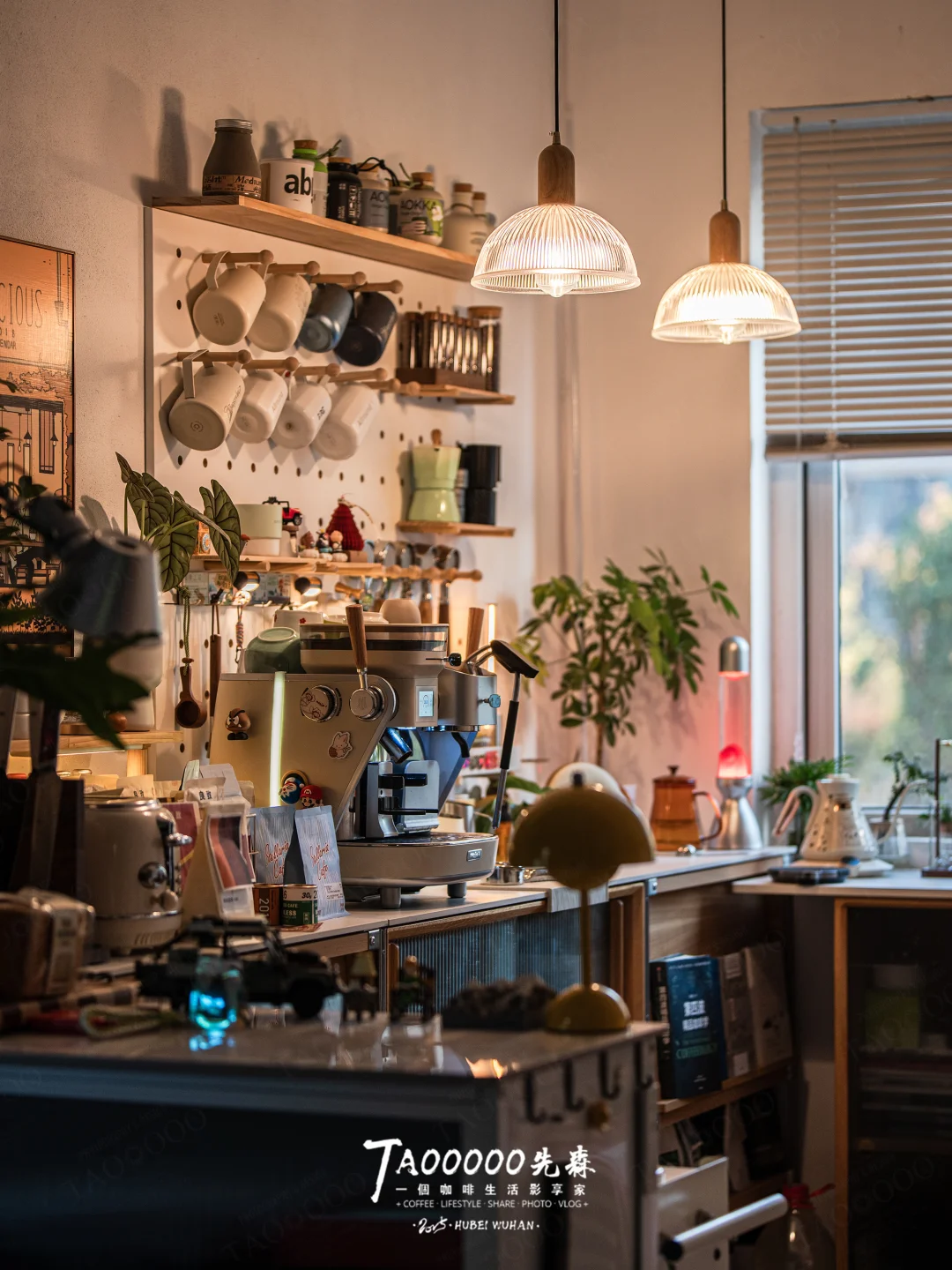 周末清晨的咖啡角