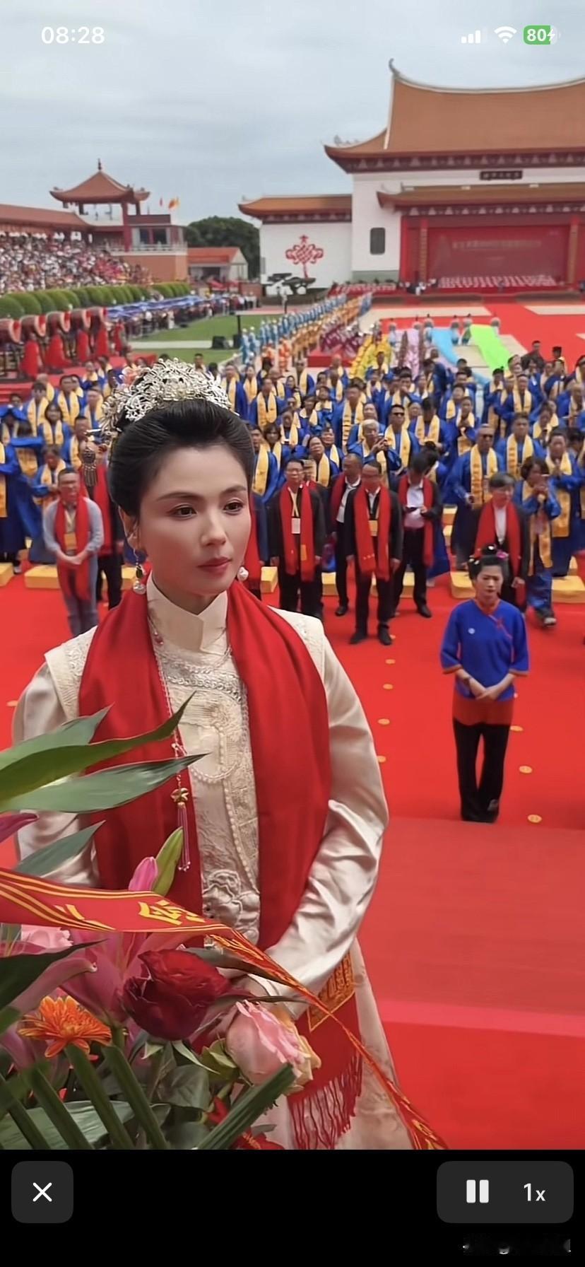 演员刘涛，5月9号，在妈祖诞辰1066之际，以妈祖形象全球推广大使身份参加福建莆