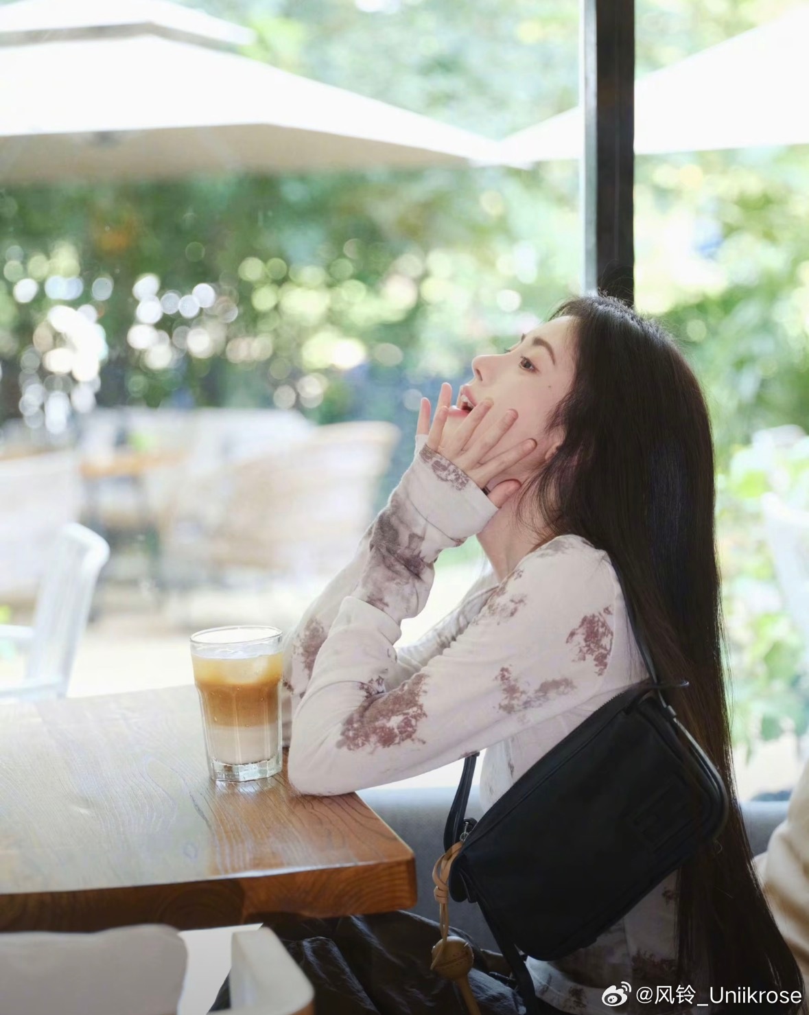 贪恋早期眉眼弯弯的你却不忍你回到苦涩的那些年鞠婧祎🫐💕鞠婧祎苏绿夏