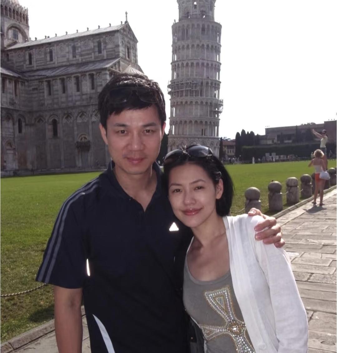 娱乐圈的瓜是一个接一个，最近许雅钧的那些事儿又被翻出来了，闹得沸沸扬扬的。这一下