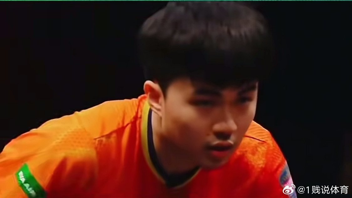 看林昀儒最近过得这么好，是时候把林诗栋放出来了。这是温瑞博输给林昀儒以后，评论区