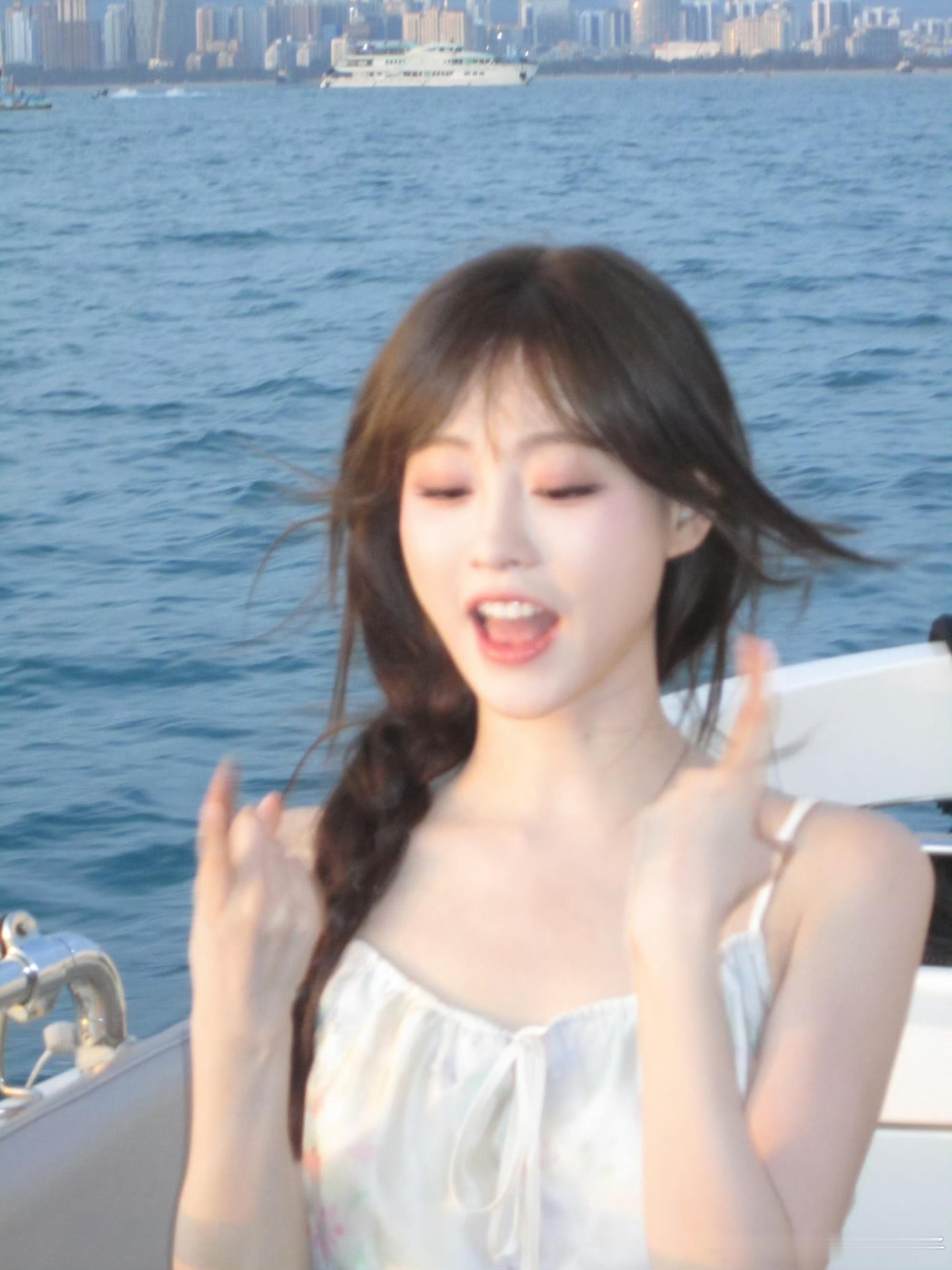 祝绪丹祝绪丹海边夕阳祝绪丹晕船了​​​祝绪丹大海照！！好美！！​​​