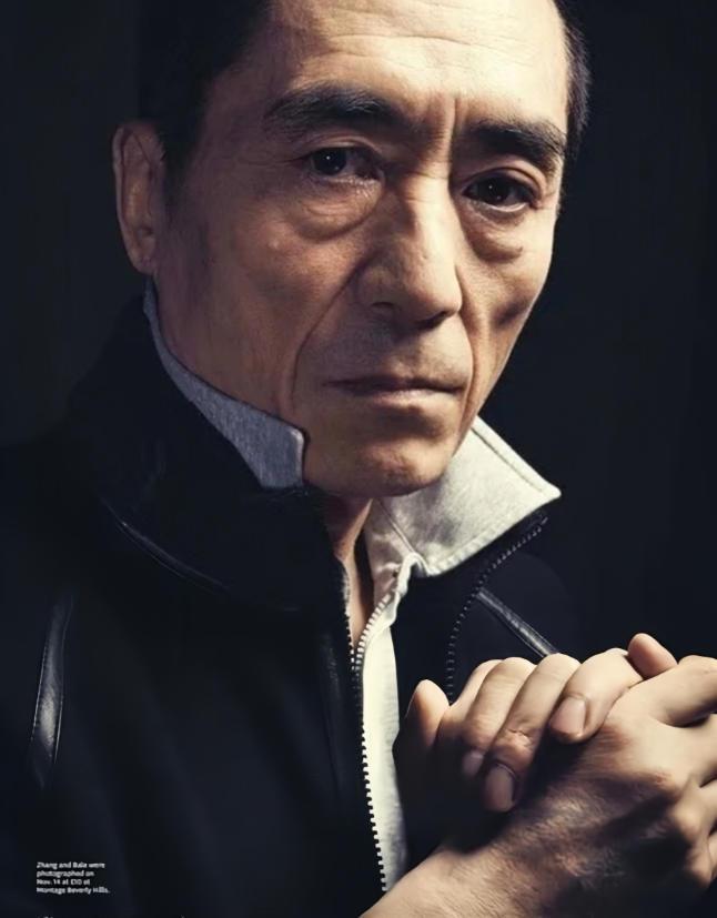 74岁张艺谋，把北京700平的别墅抵押了。换回3000万现金。加上其他积蓄，他个