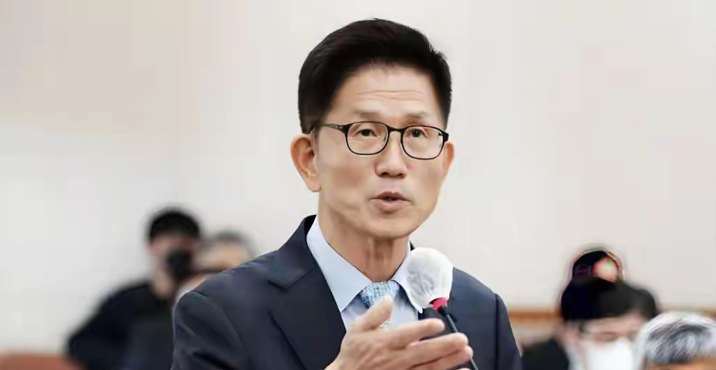 韩国大选：保守派想объединиться翻盘？哇塞