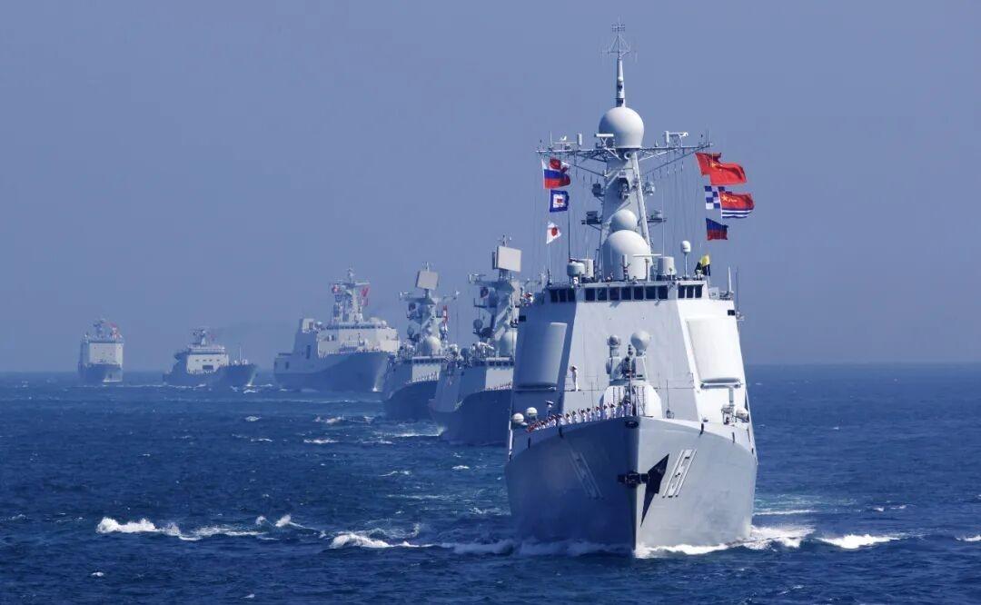 2026年6月中旬，一艘叫5304的中国海警船，在菲律宾吕宋岛西边海面来回走了十