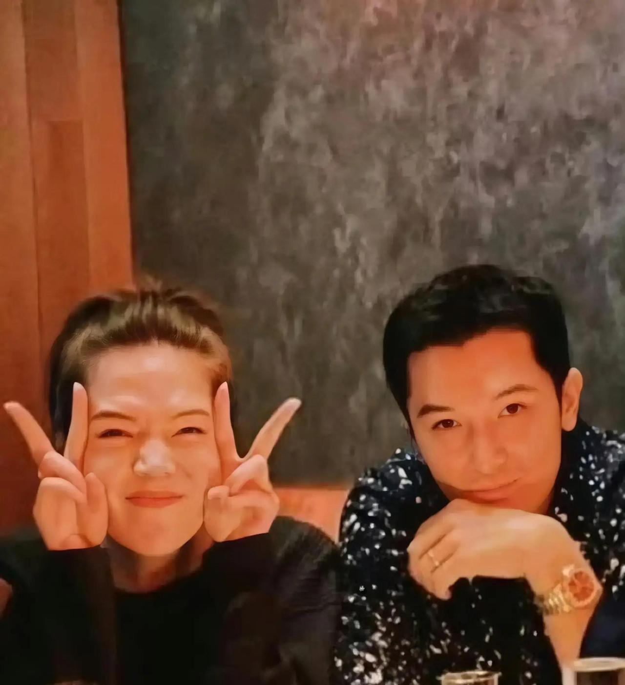 邱泽许玮甯被偶遇，在北海道做了一件“打脸”全网的事。不是新欢，是结婚生娃后的旧