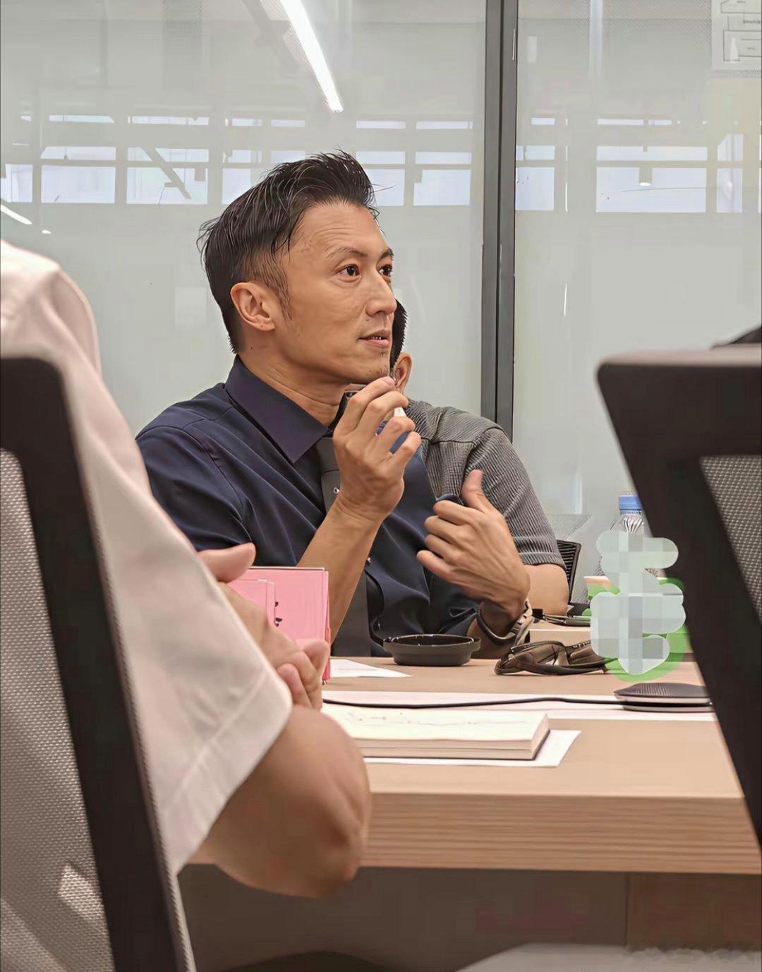 谢霆锋失去美颜滤镜，感觉颜值依旧挺抗打的​​​