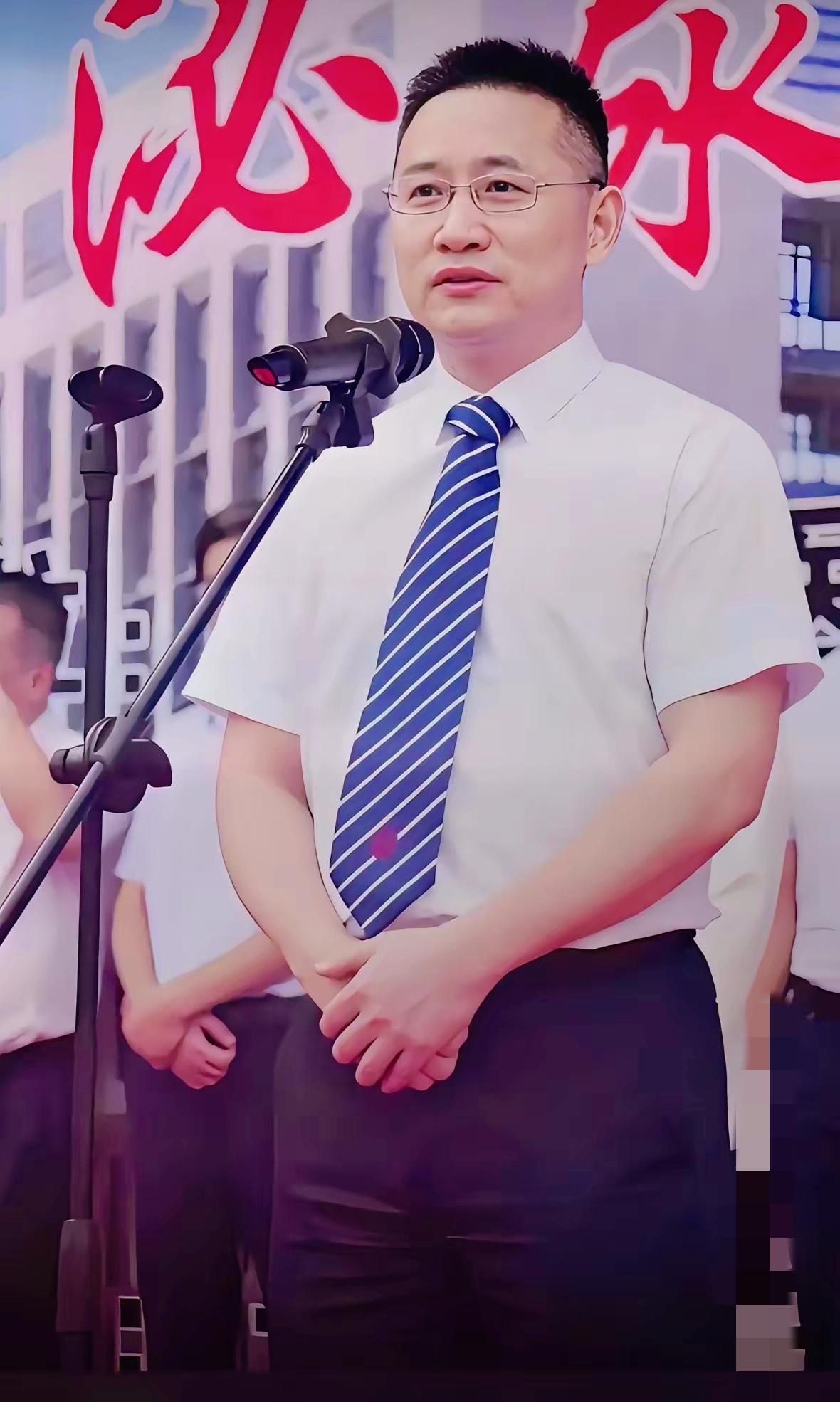 祖医生的妻子，真是给所有女人上了堂顶级清醒课！男人偷吃，她没一哭二闹三上吊，