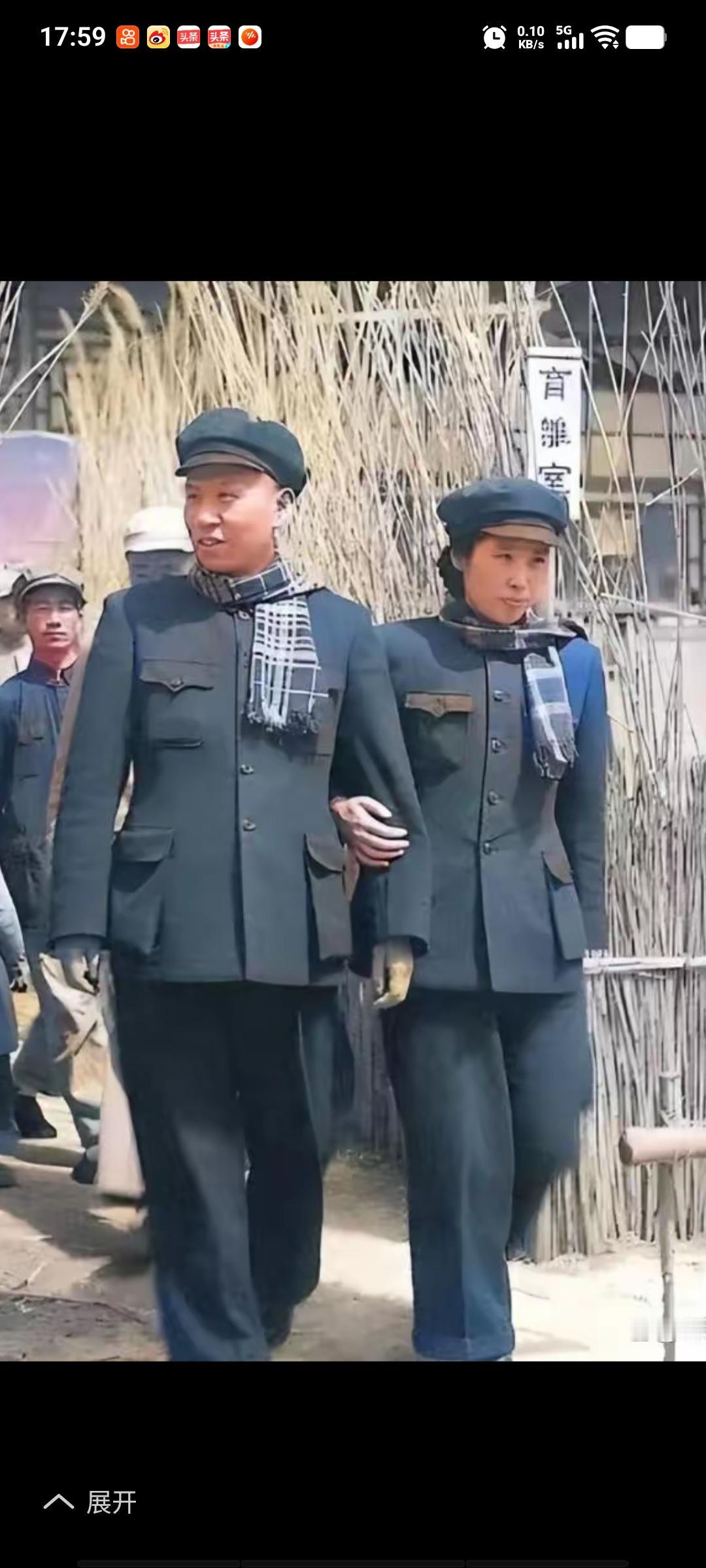 看到刘少奇主席与王光美的新婚照片，感到太难得了，这张罕见的照片，拍摄于西柏坡，当