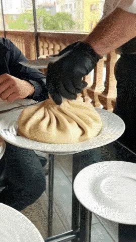 这应该算剖腹产吧。