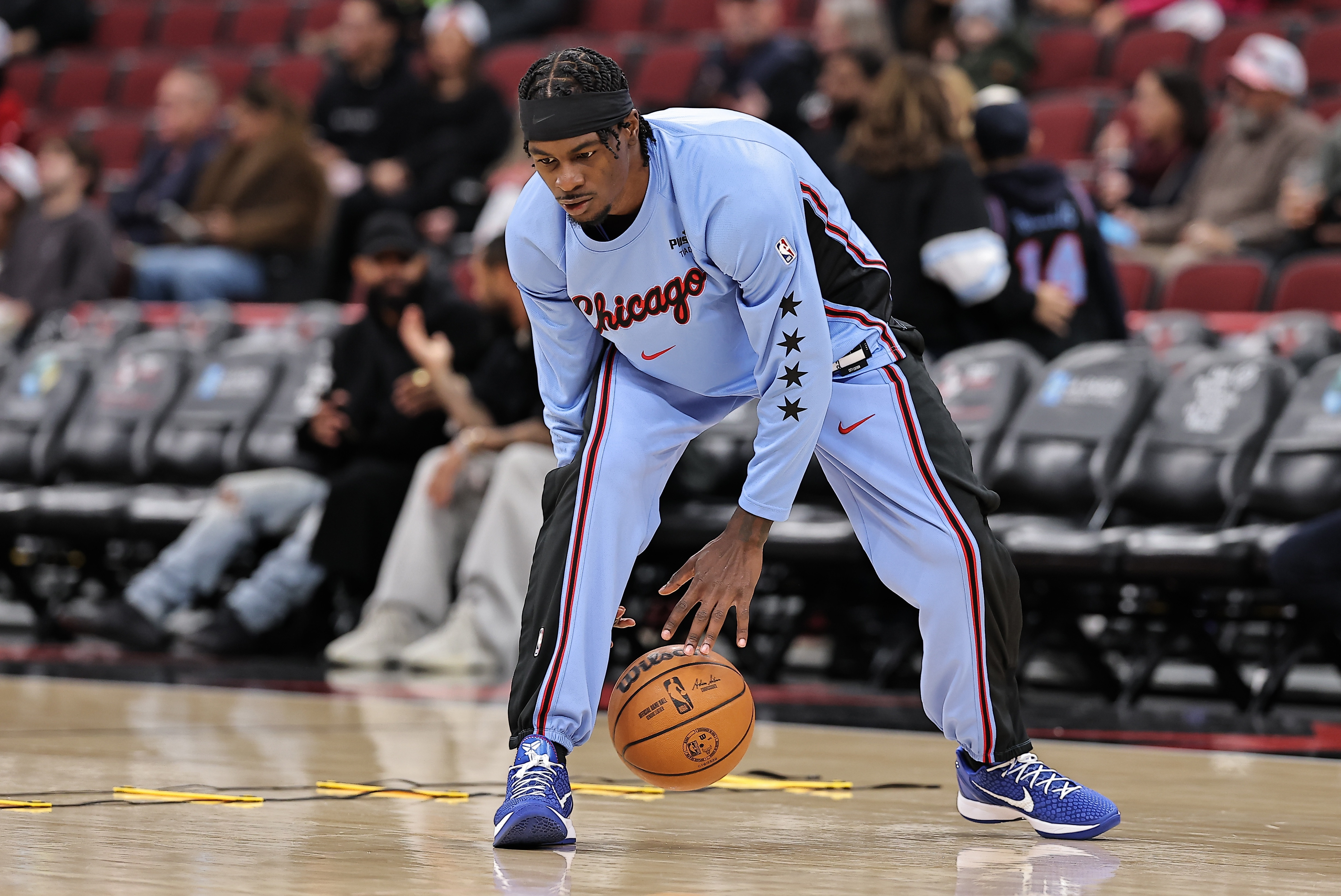 🔥Scotto：马刺与前锋伊曼纽尔-米勒签下一份双向合同据美记Michael