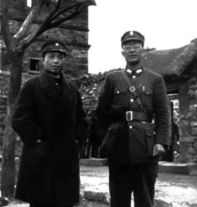 1966年，白崇禧死后，蒋介石前来吊唁。在灵堂上，他问白家人有何困难，白崇禧的小
