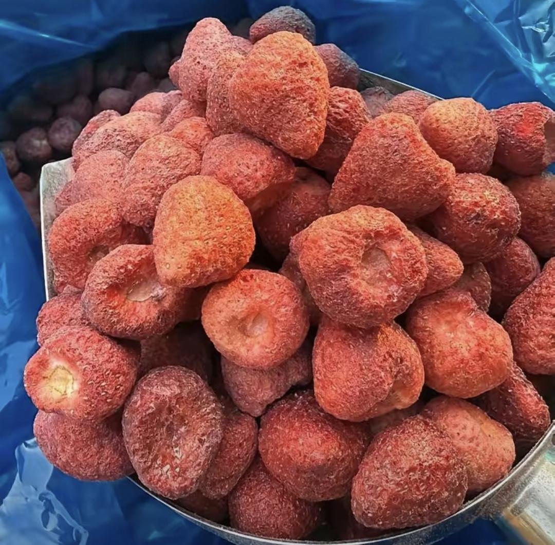 最近云南、福建两地查出一批冻干草莓镉严重超标，0.728毫克每公斤，是新鲜水果限