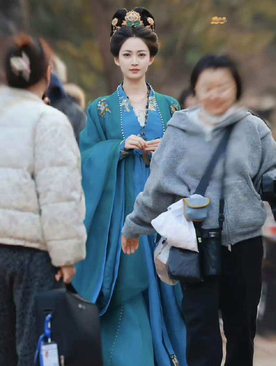 陈钰琪这个剧终于看到了让我眼前一亮的妆造