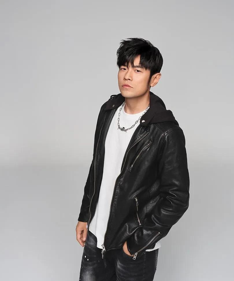 9月19日至21日，周杰伦“嘉年华”世界巡回演唱会在济南开唱，直接“引爆”泉城，