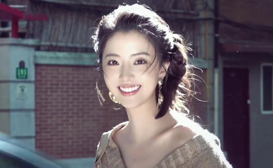 这种国风女神实在太美了，颜值、身段、气质都属于顶流！