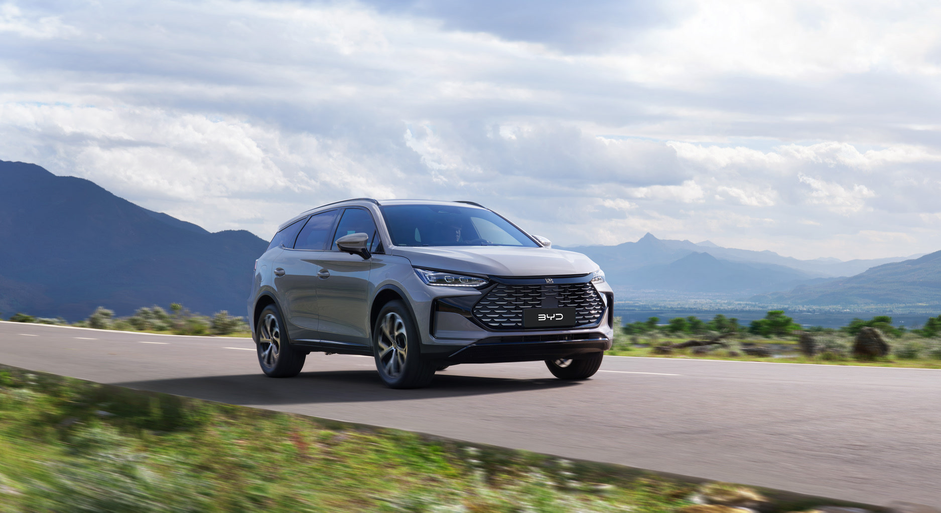 蔚来是如何看待比亚迪闪充的？