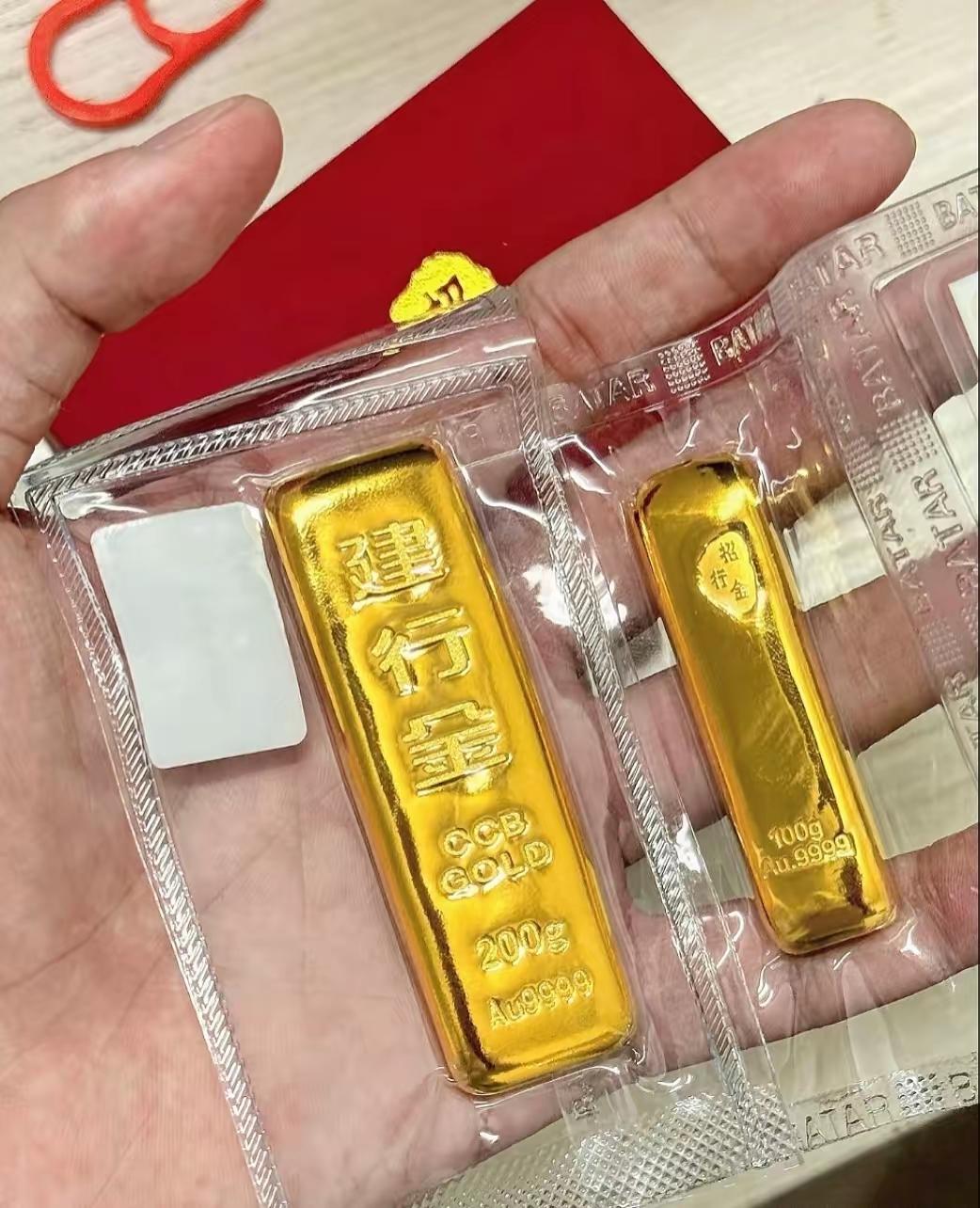 正月初一，金价突然来个大反转！休盘前还是1108一克，刚刚一查金价（国际金价
