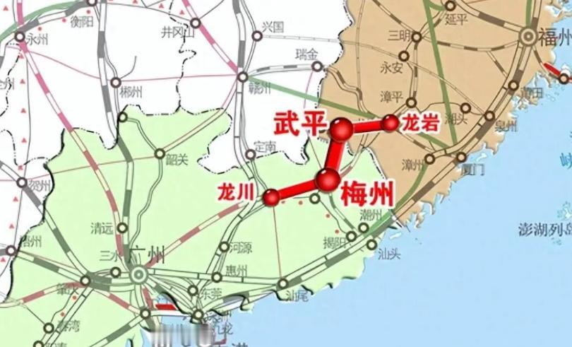 龙岩至龙川高速铁路的线路，是国家《中长期铁路网规划》里"八纵八横"框架下的区域连