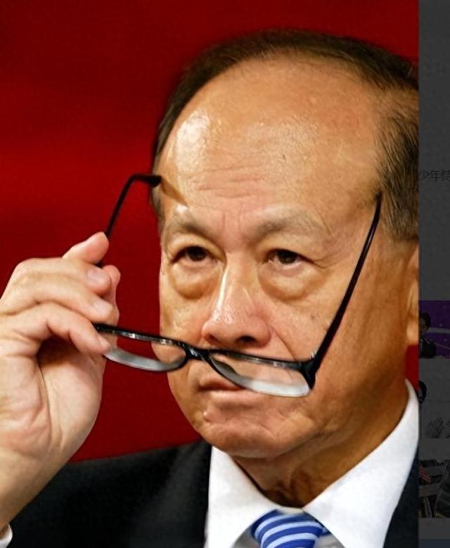 李嘉诚反对无效！当年港珠澳大桥想法提出时，李嘉诚举双手反对，理由是会损害自己利益