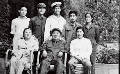 朱琦去世10天后，朱德又问起儿子的病情，康克清：抢救无效，走了，追悼会都办好了。