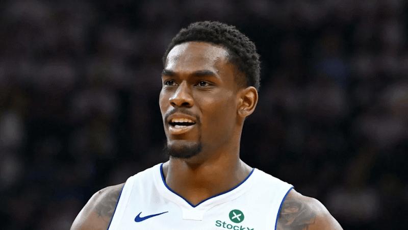 杜伦拒绝1.9亿，若接受960万，100%只剩两条路可走！第一个，进入NBA新