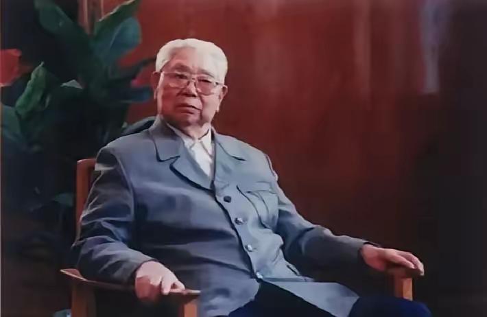 1982年，陈锡联上将的二儿子不幸牺牲，那时的陈锡联已经年近70，中央害怕他会过