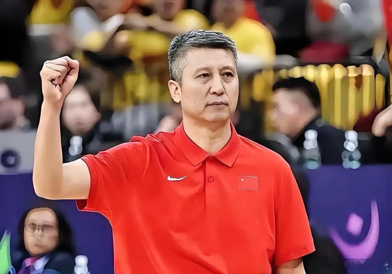 男篮世界杯世预赛中国🆚韩国，预计郭士强会派出的最强首发阵容：1、赵睿——后卫2