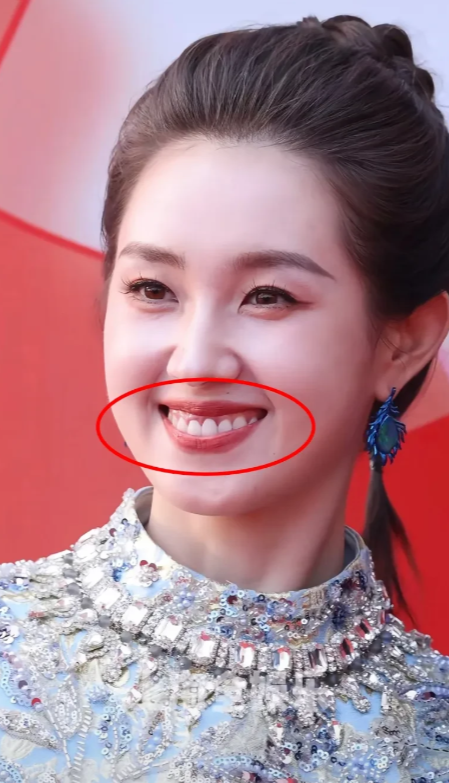 看完横店微短剧之夜的直播，我终于明白内娱长剧男女主的含金量！因为就连短剧女