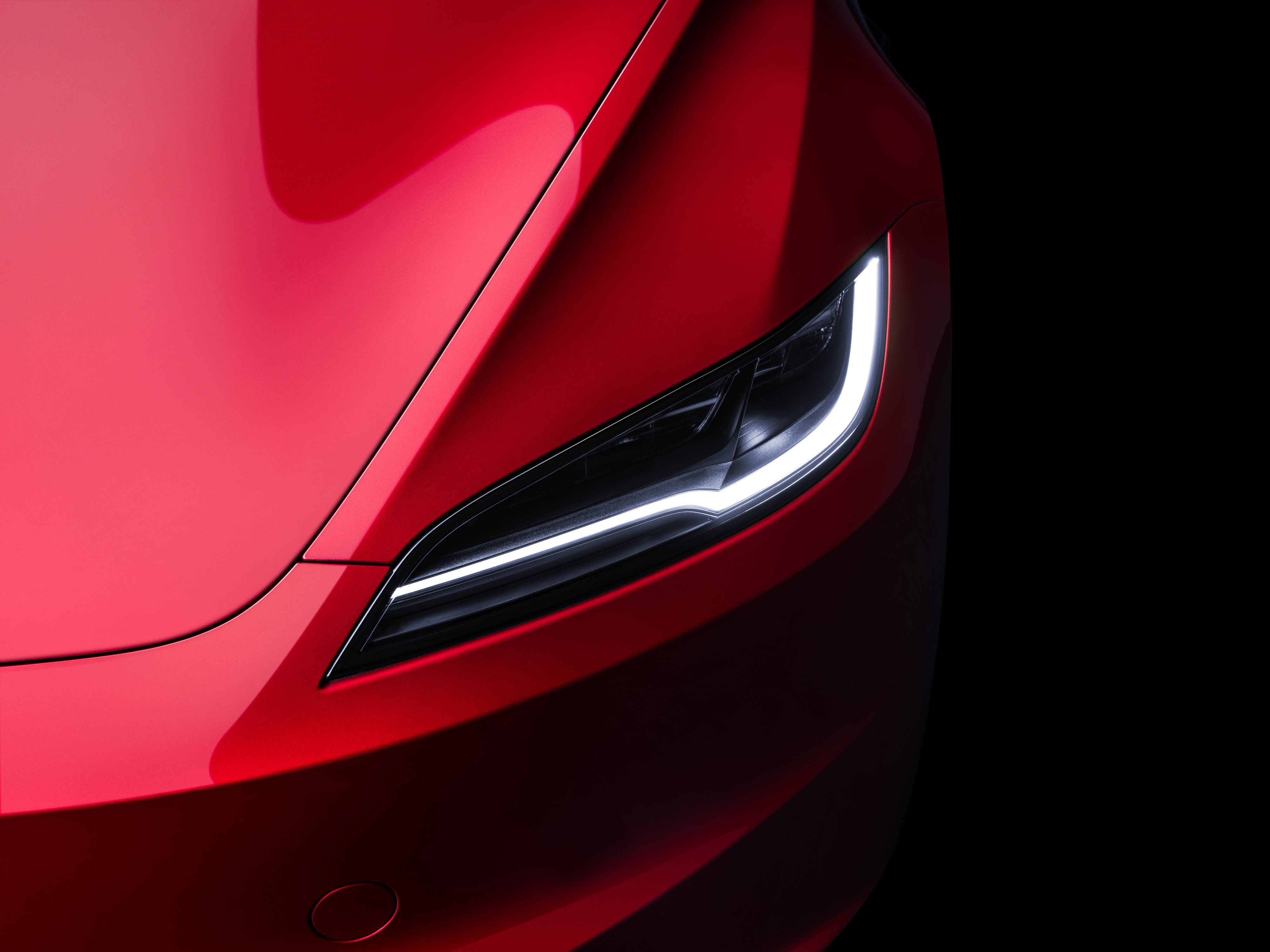 特斯拉这次更新，和ModelYL一起推出的还有一款Model3+，数据显示