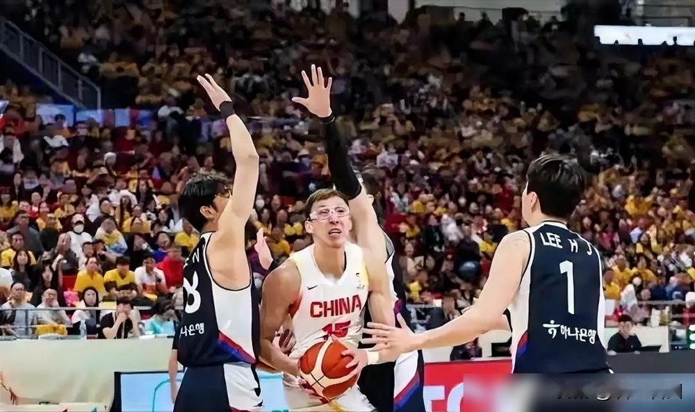 原来真的错怪男篮了！先说说那两场比赛吧，28号北京主场76比80输4分，韩国