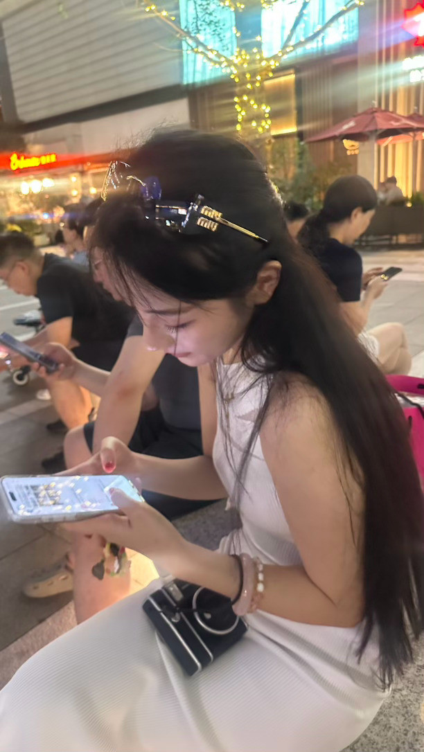 持续偷拍中