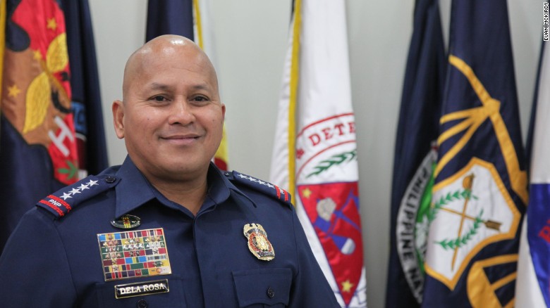 路透社30日消息,菲律宾警察总局长罗纳德·德拉罗萨在周一暗示,可能会