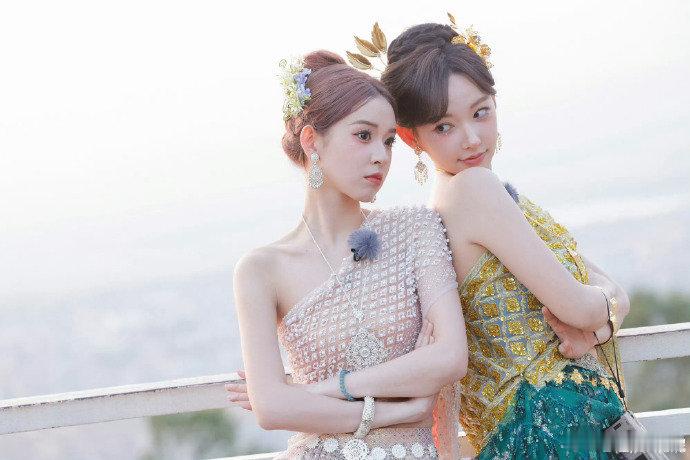 程潇去看了妹妹的毕业大戏程潇被偶遇到现身妹妹的毕业大戏现场，作为姐姐的专属支持