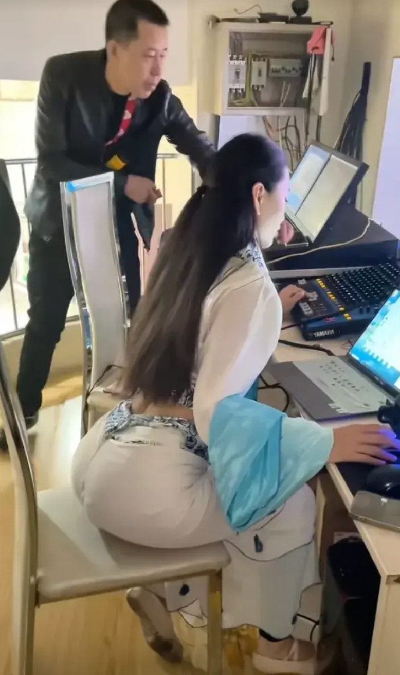 婚礼现场的另一个角度看过没有。