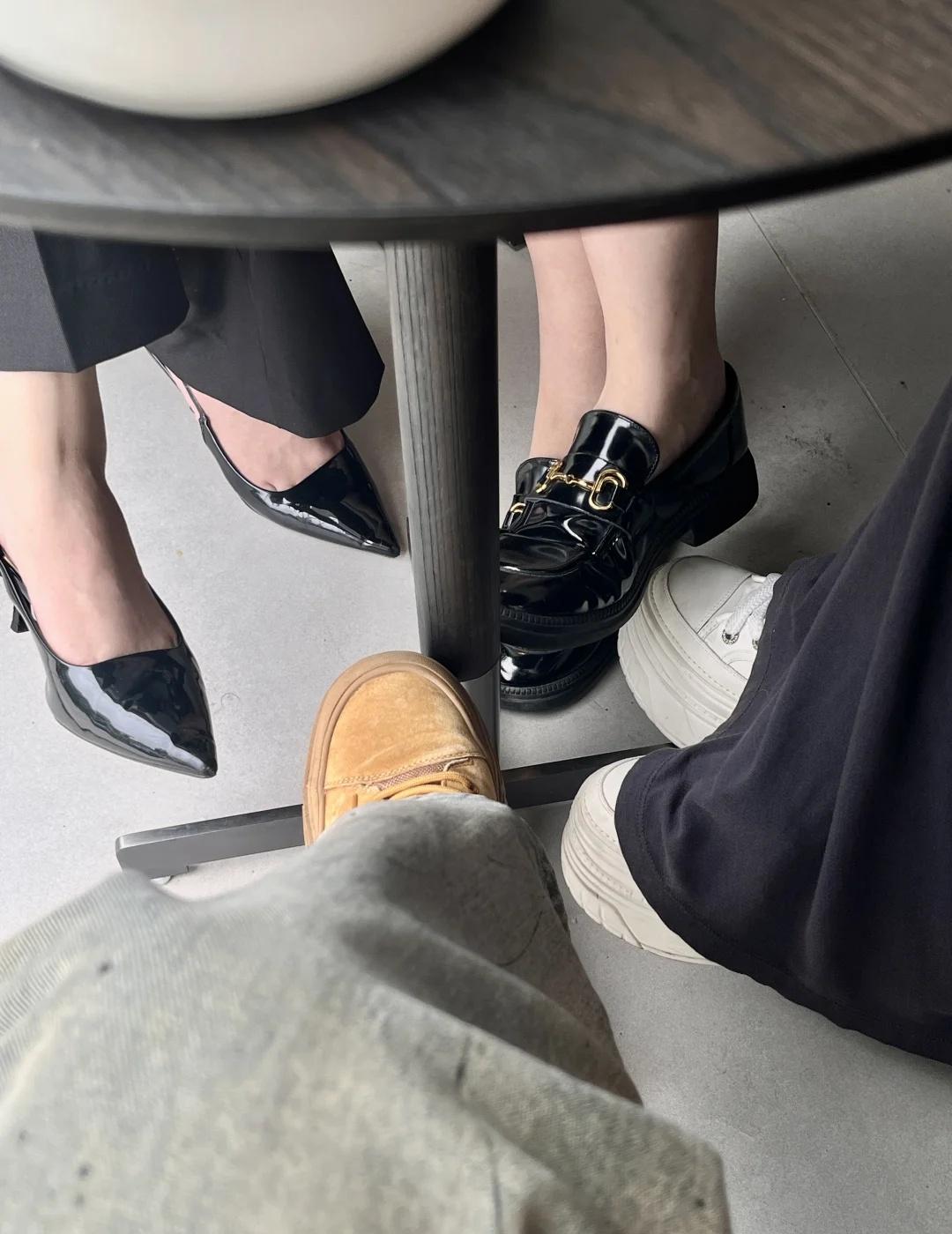 看看喜欢哪款我说的是鞋子🥴选择自己喜欢的