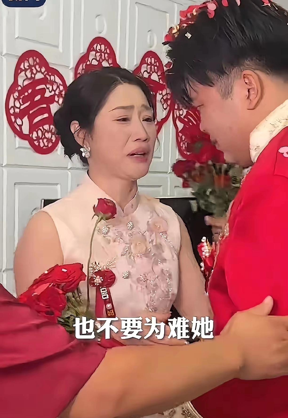 “这个丈母娘，火到央视新闻！”现在太多婚礼把热闹搞成为难，攀比算计、低俗整