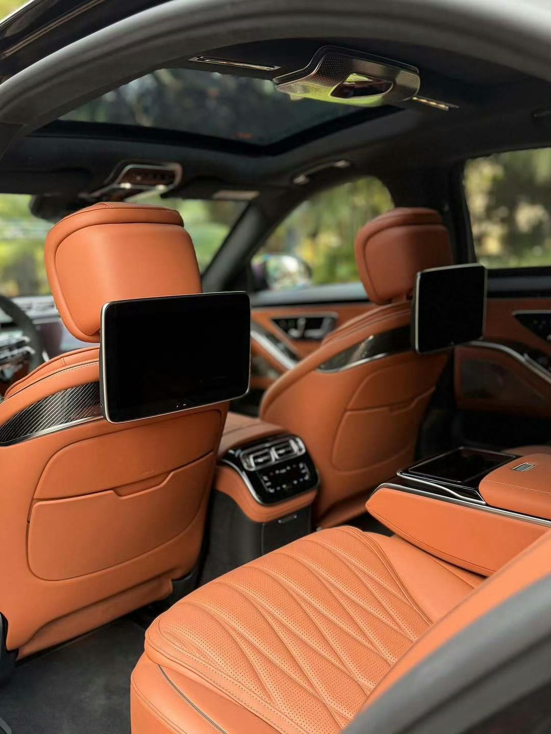 梅赛德斯–AMGS63EPerformance