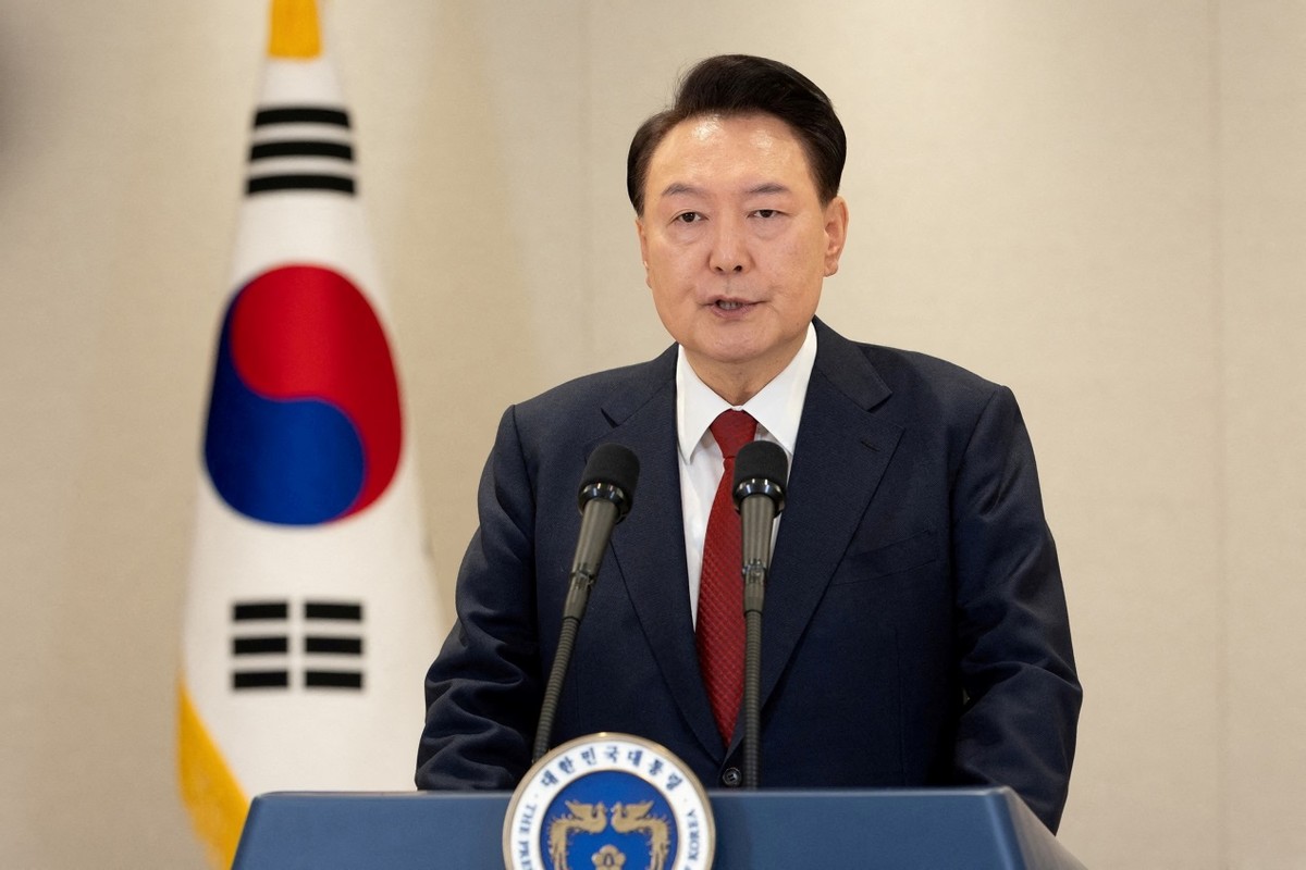 尹锡悦把自己送上绝路，拒绝有序下台，<em>执政党</em>也不愿保他